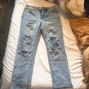 Distressed boyfriend jeans momokrom brand